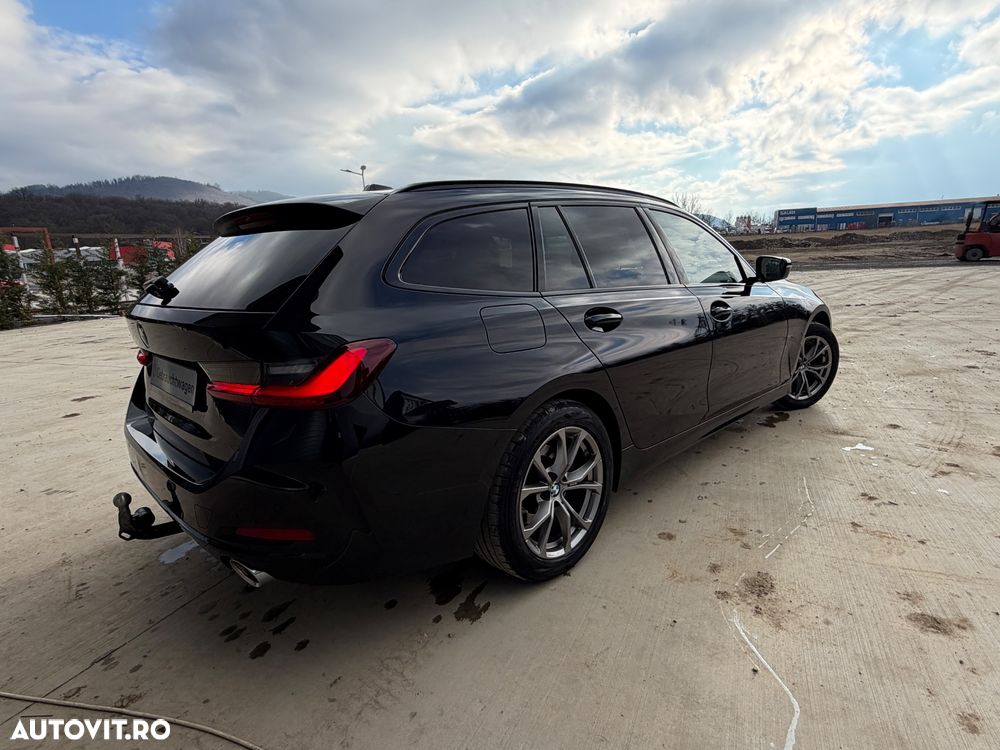 BMW Seria 3 320d xDrive Aut. Sport Line - 4