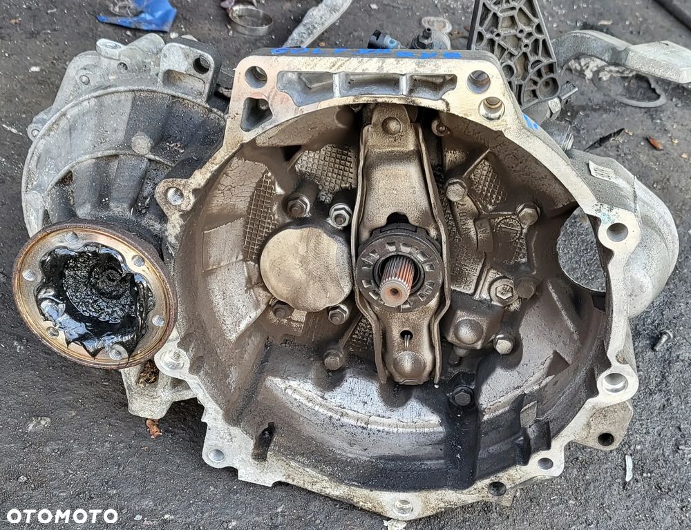 VW GOLF VII 16r 2.0 TDI SKRZYNIA BIEGÓW QYB - 1