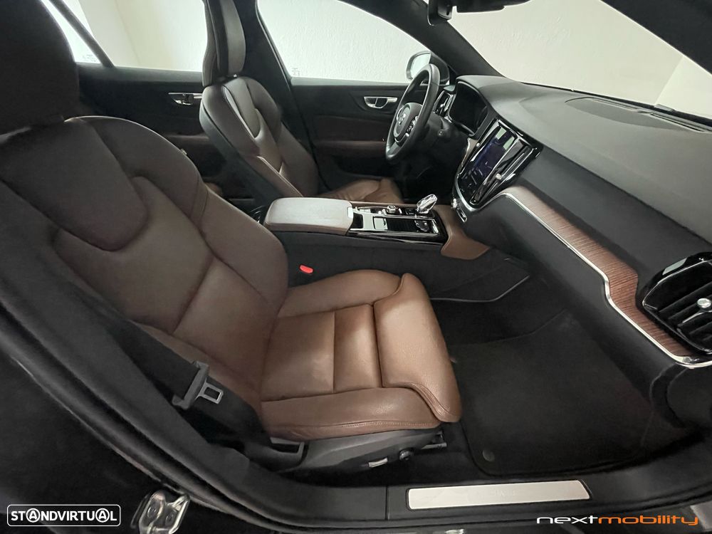 Volvo V60 2.0 T8 AWD TE Inscription - 18