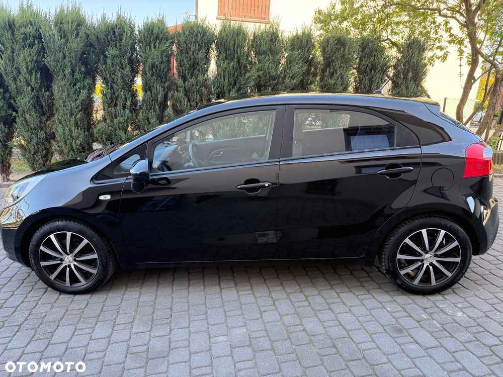 Kia Rio 1.4 Spirit - 9