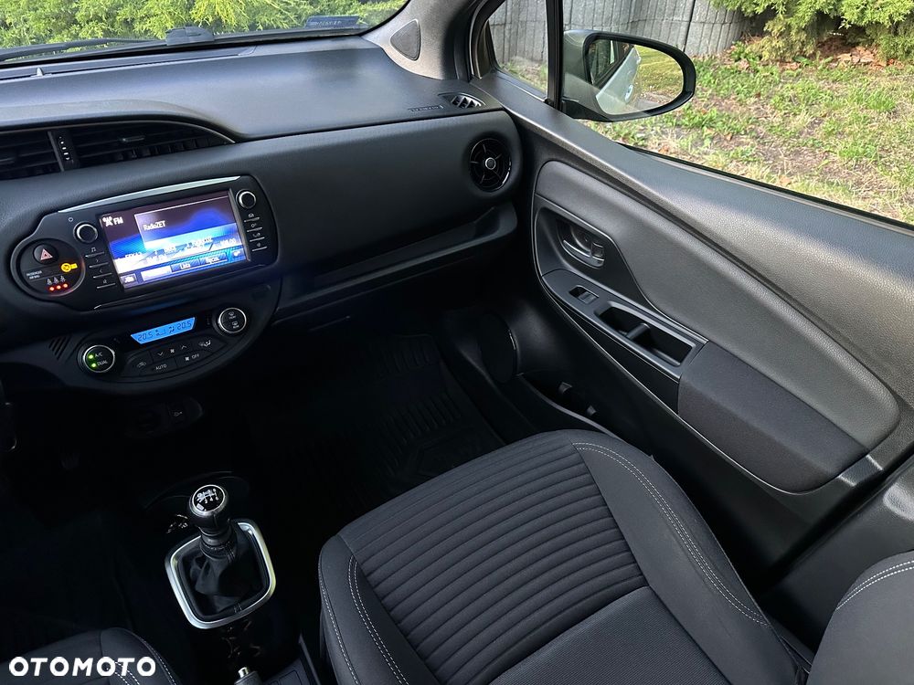 Toyota Yaris 1.5 Selection - 9