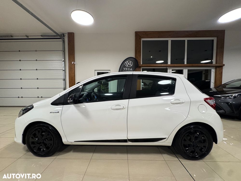 Toyota Yaris 1.5 VVT-i HSD Luna - 7