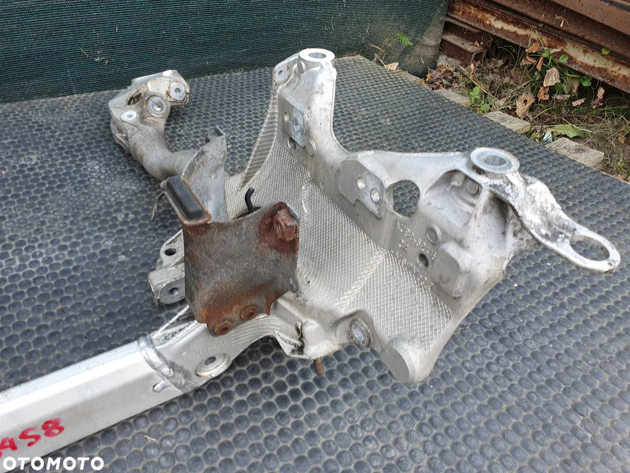 Sanki 8T0399315J Belka Wózek Zawieszenia Trawers Przod Przednia Audi A4 B8 A5 8T - 6