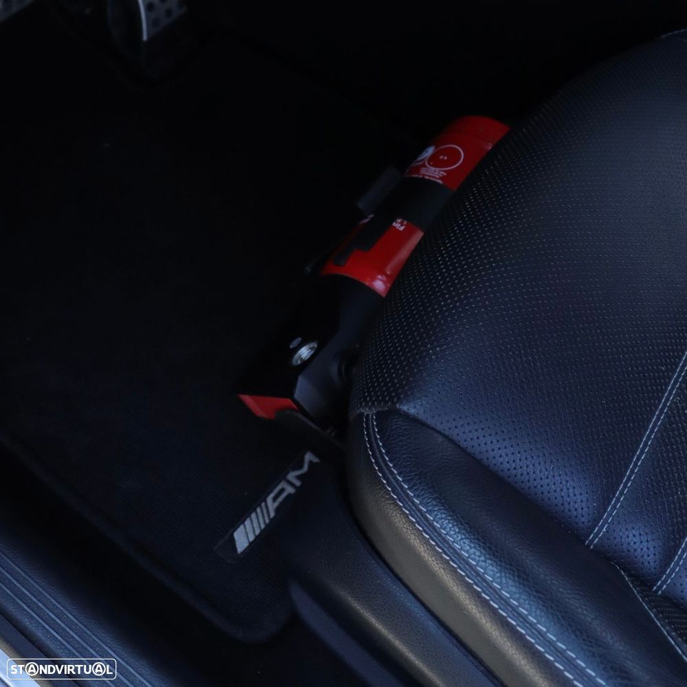 Mercedes-Benz C 220 d Cabrio 9G-Tronic AMG Line - 15