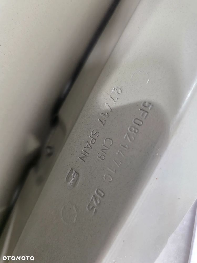 SEAT LEON 5F0 , LIFT 12-20 LEWY BŁOTNIK PRZEDNI PRZÓD NR 5F0821471C NR AUKCJI BŁ319 - 28
