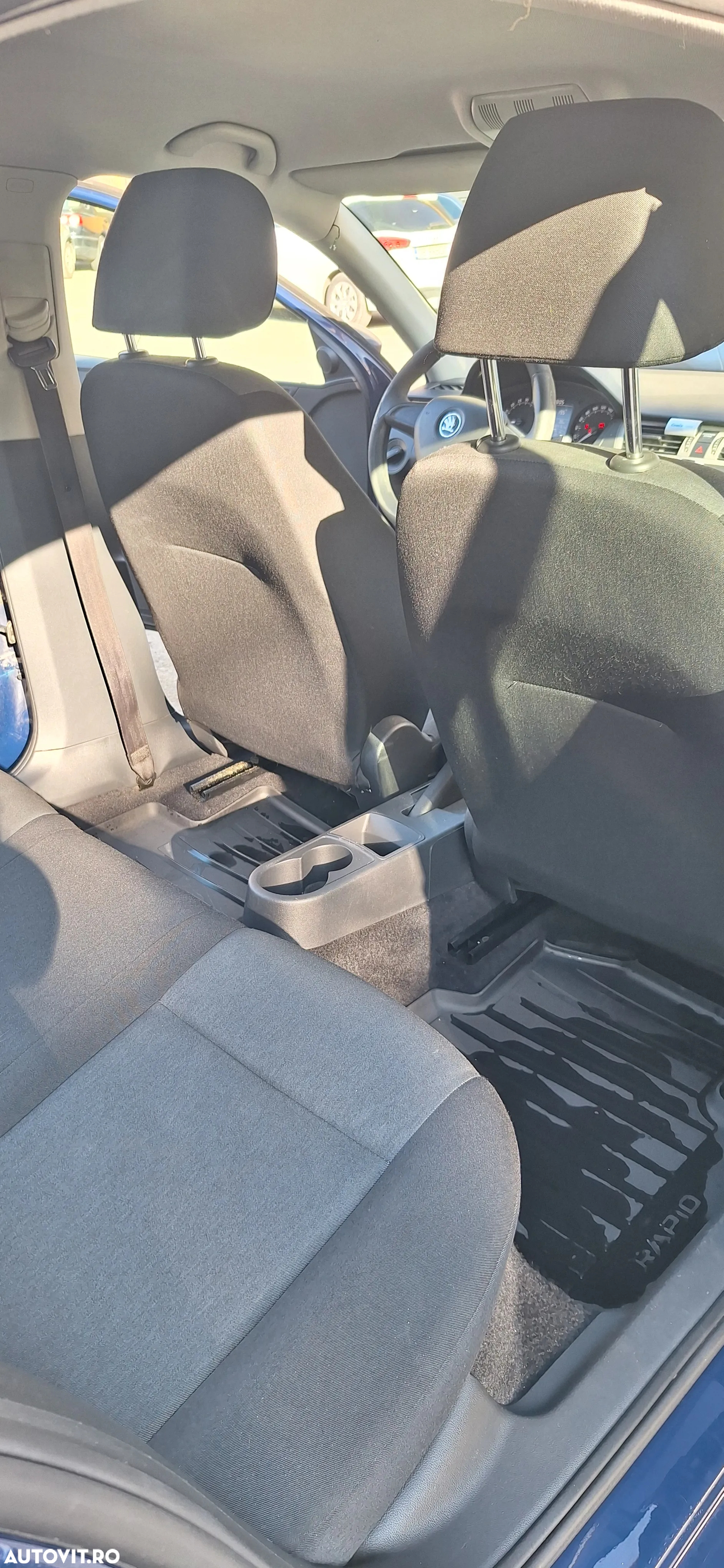 Skoda RAPID 1.6 TDI Active - 10