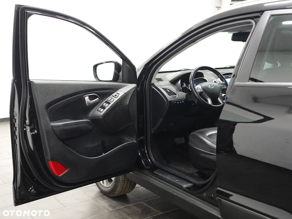 Hyundai ix35 2.0 CRDi 4WD Automatik Premium - 18