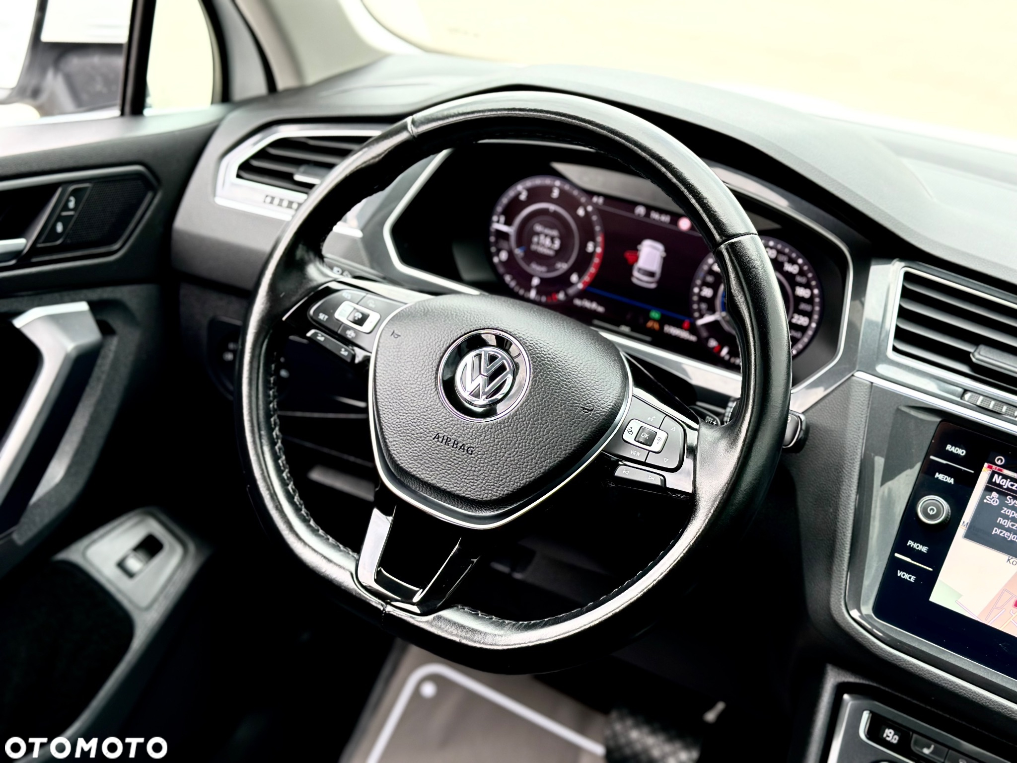 Volkswagen Tiguan 2.0 TDI BMT SCR Highline DSG - 33
