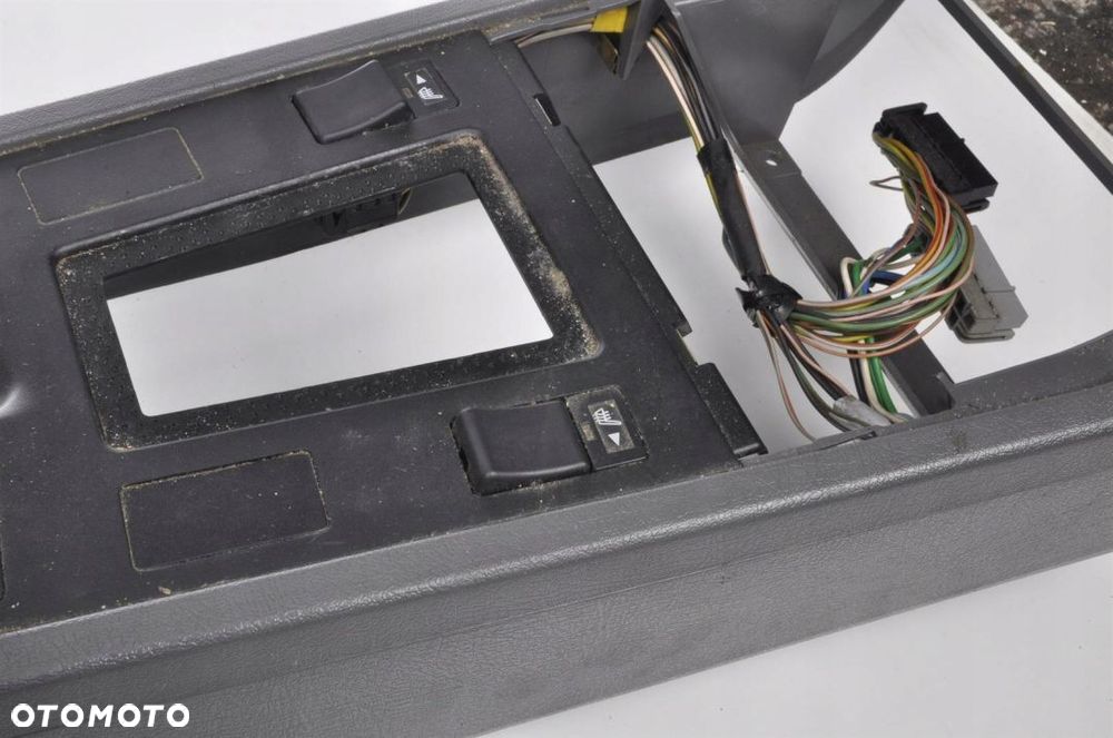 VOLVO 850 TUNEL ŚRODKOWY PODŁOKIETNIK EU - 3