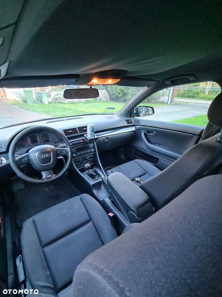 Audi A4 Avant - 5