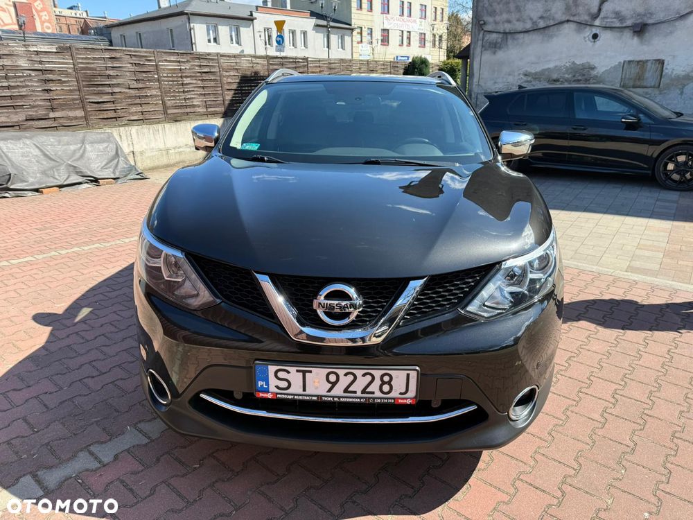 Nissan Qashqai - 1