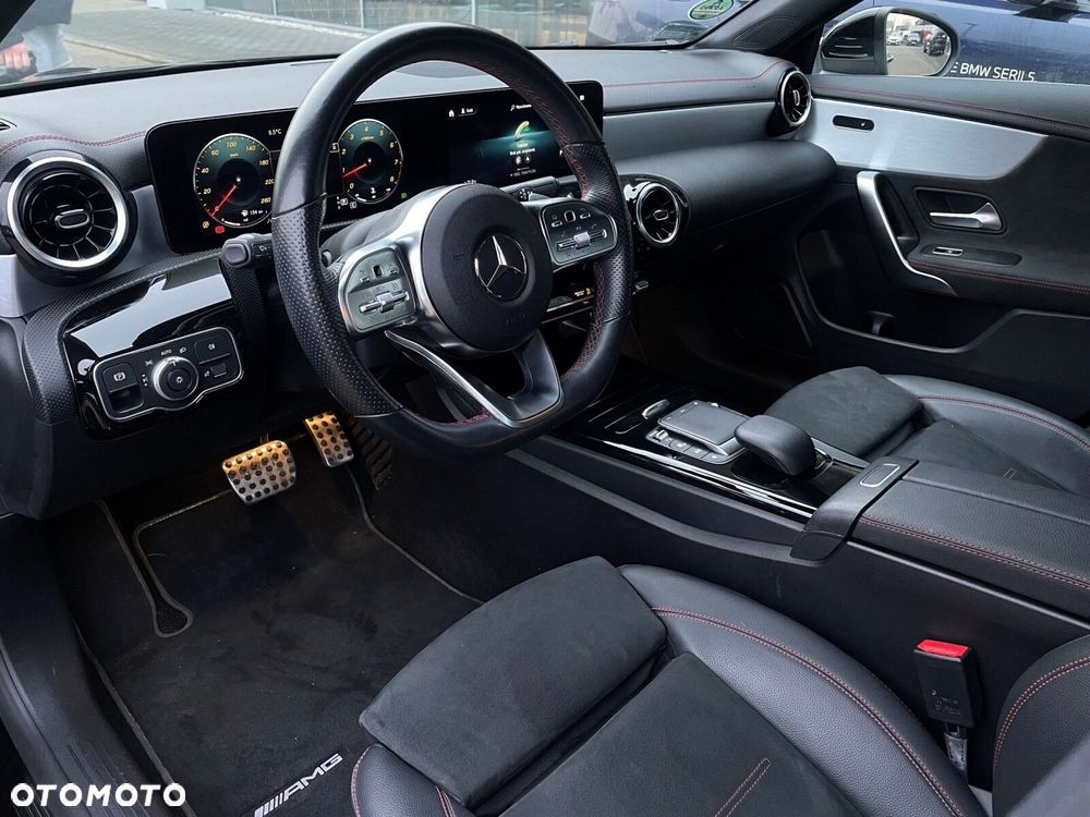 Mercedes-Benz CLA - 6