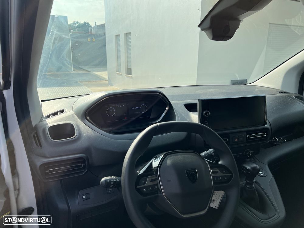 Peugeot PARTNER BLUEHDI 100 STANDARD - 8