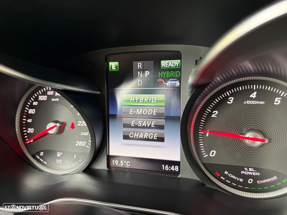 Mercedes-Benz C 350 e - 42
