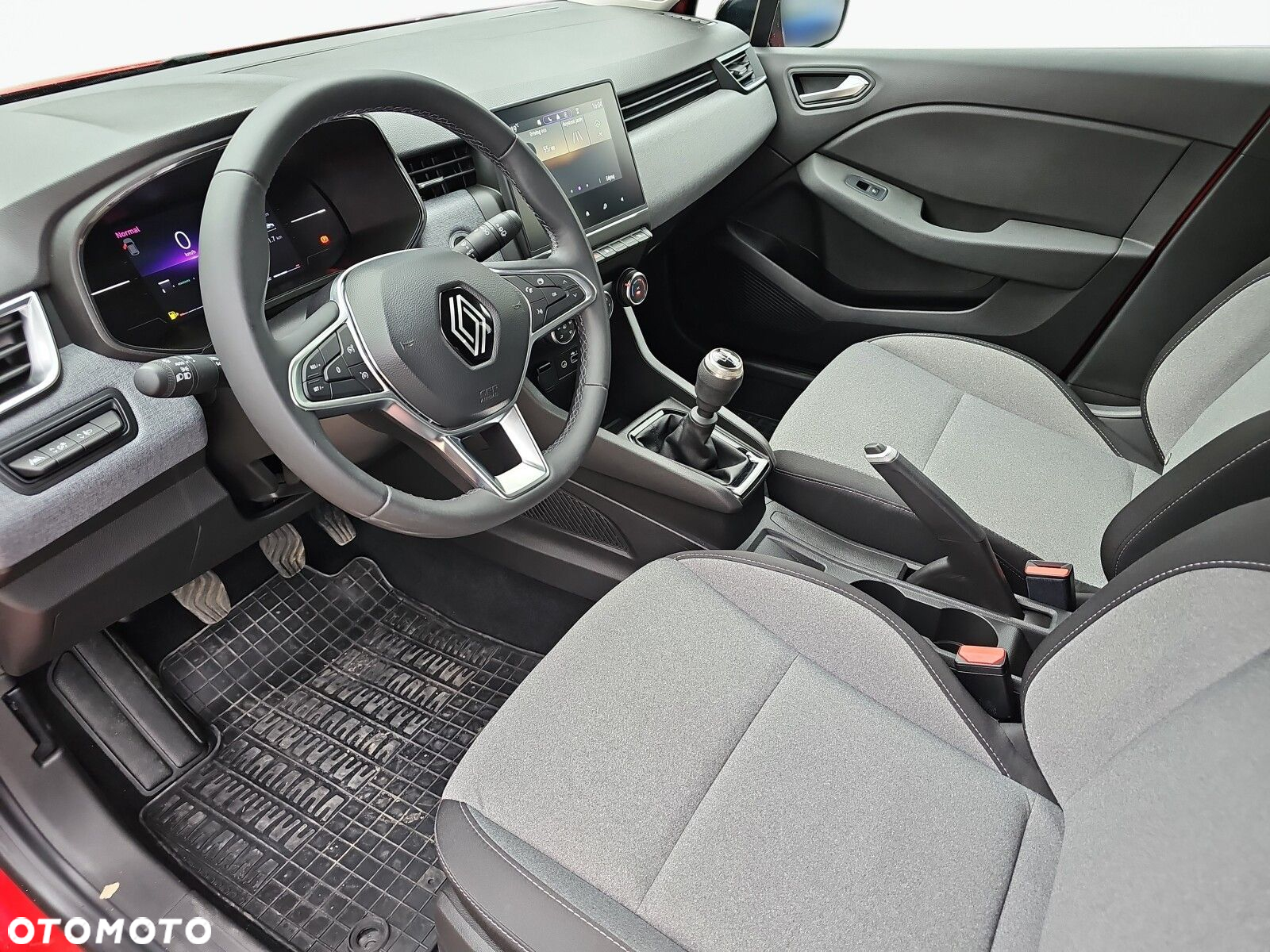 Renault Clio - 10