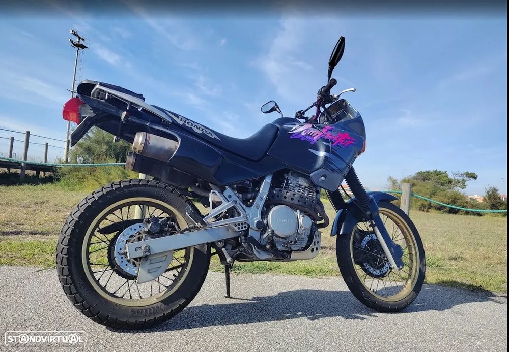 Honda Dominator - 1