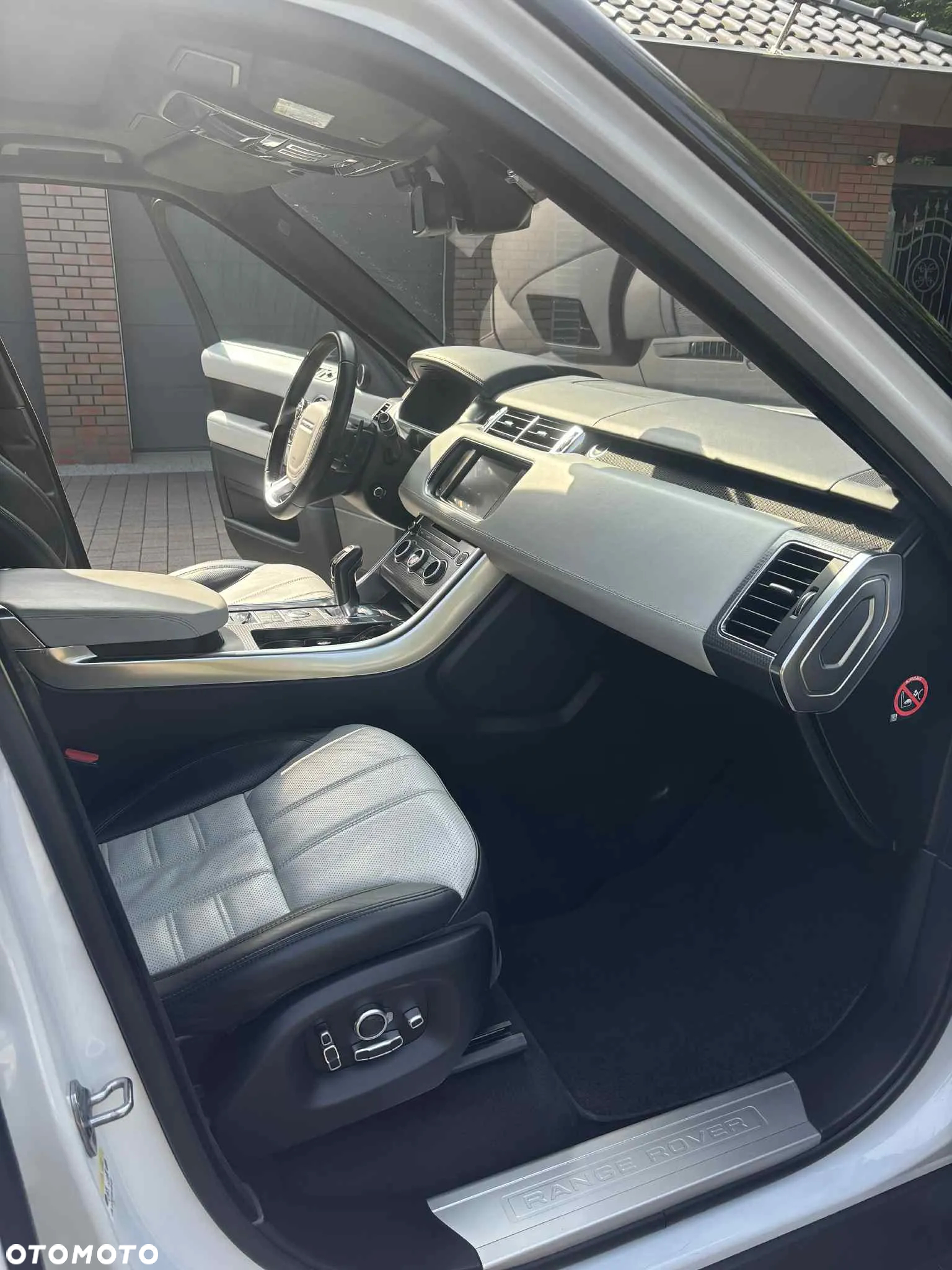 Land Rover Range Rover Sport S 4.4 SD V8 AB Dynamic - 14
