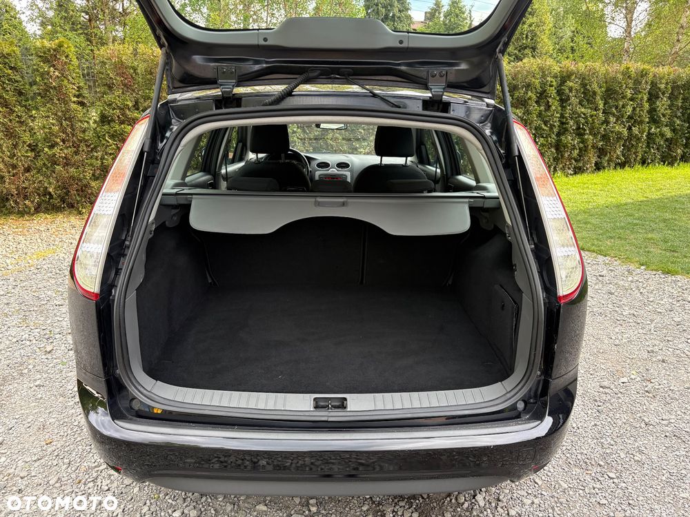 Ford Focus 1.6 Trend - 15