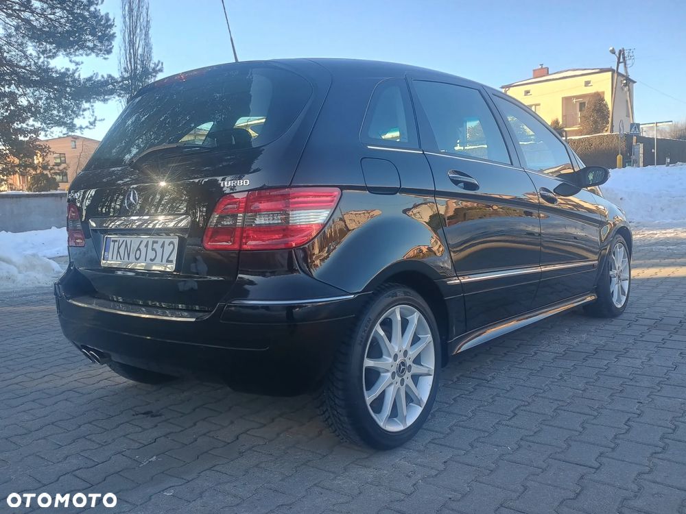 Mercedes-Benz Klasa B 200 Turbo SPORT EDITION - 17