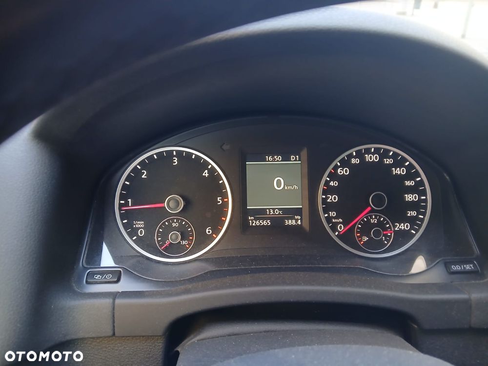 Volkswagen Tiguan 2.0 TDI 4Mot Sport&Style DSG - 9