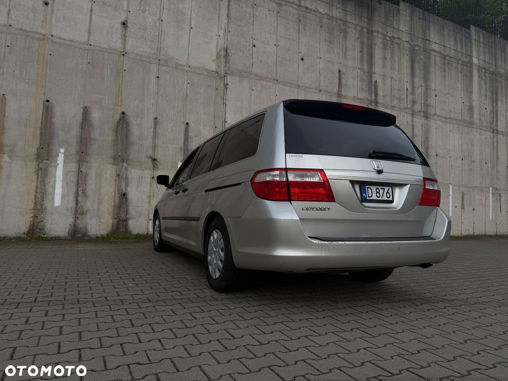 Honda Odyssey 3.5 LX - 10