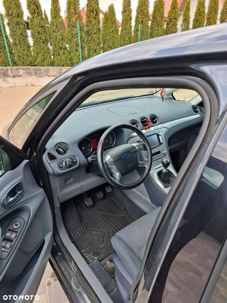 Ford S-Max 2.0 TDCi Ambiente - 4
