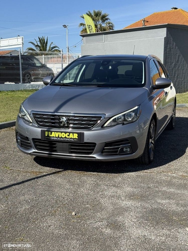 Peugeot 308 1.2 PureTech Allure EAT8 - 5