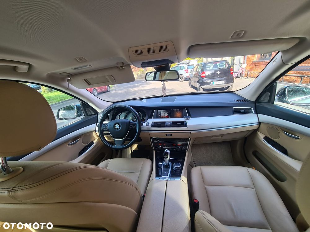 BMW Seria 5 530d xDrive Luxury Line - 3