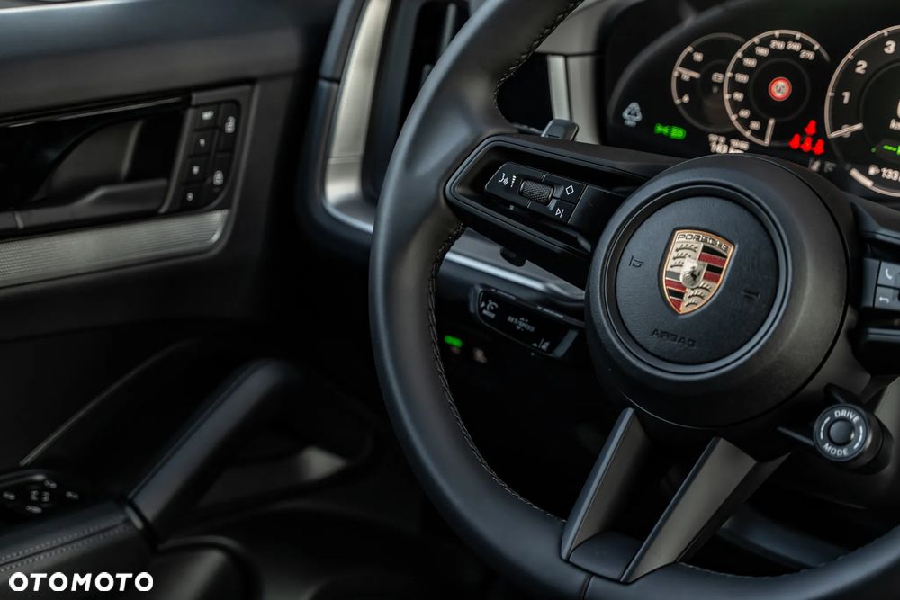 Porsche Cayenne E-Hybrid Tiptronic S - 25