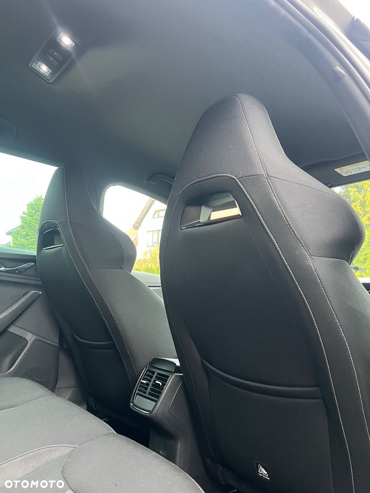 Skoda Kamiq 1.0 TSI Style - 38