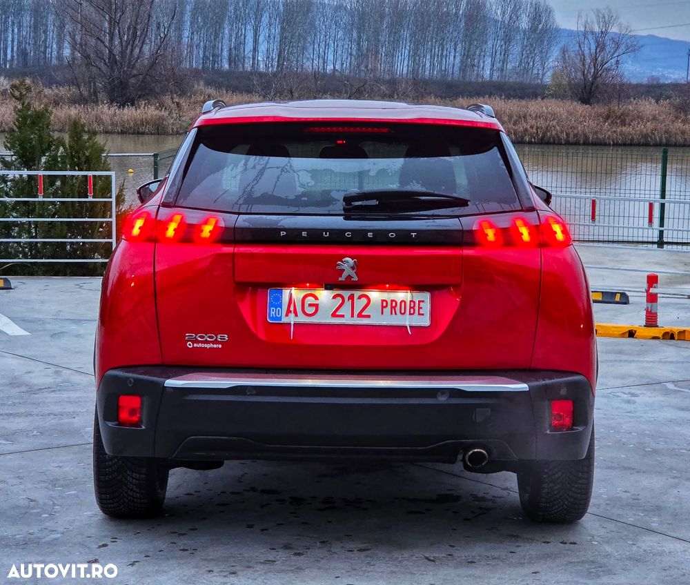 Peugeot 2008 1.5 BlueHDI 130 S&S EAT8 GT - 11