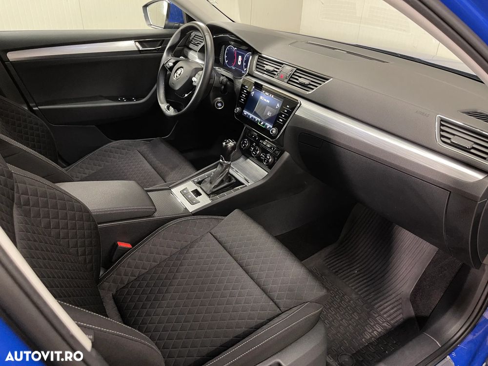 Skoda Superb 2.0 TDI DSG Ambition - 11