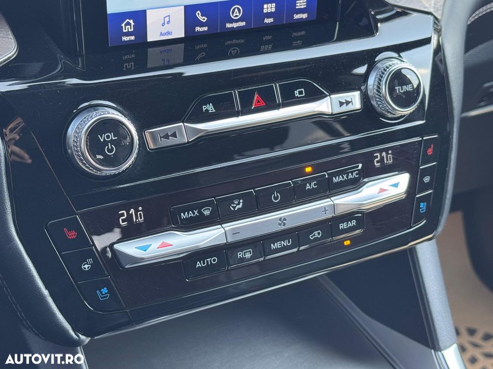 Ford Explorer EcoBoost Plug-in Hybrid PLATINUM - 36