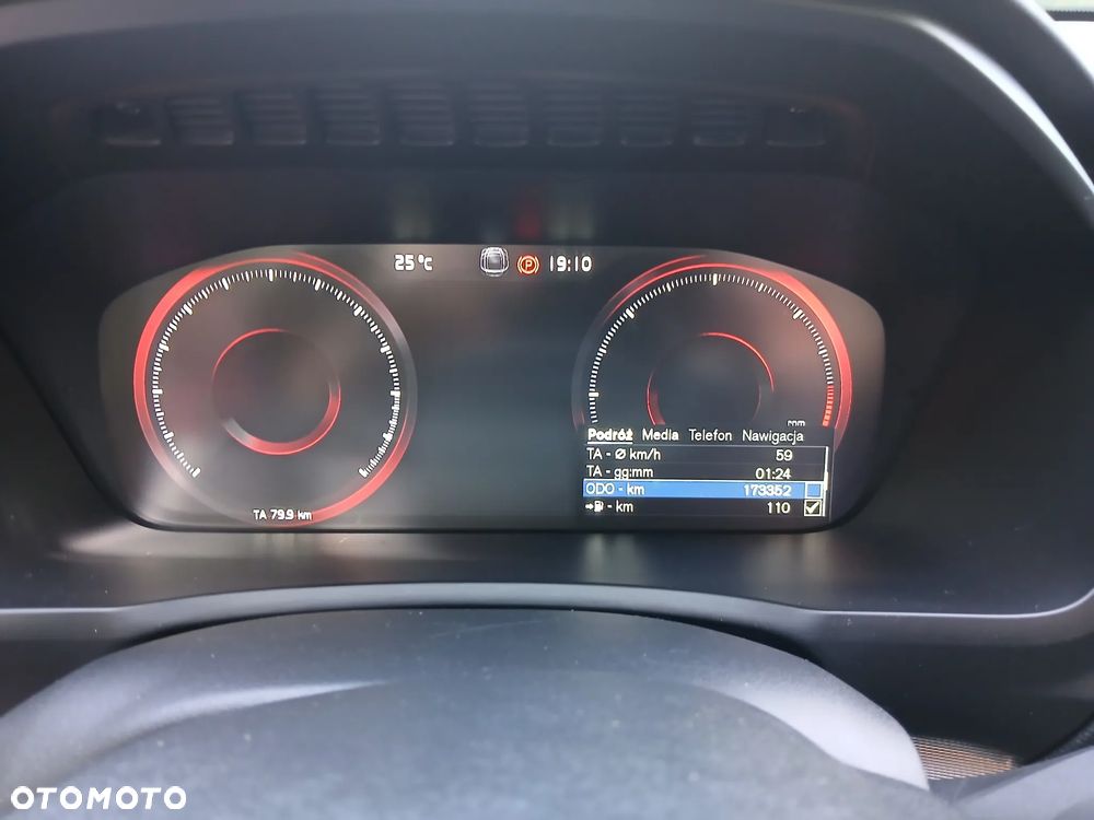 Volvo XC 90 B5 D AWD Geartronic RDesign - 18