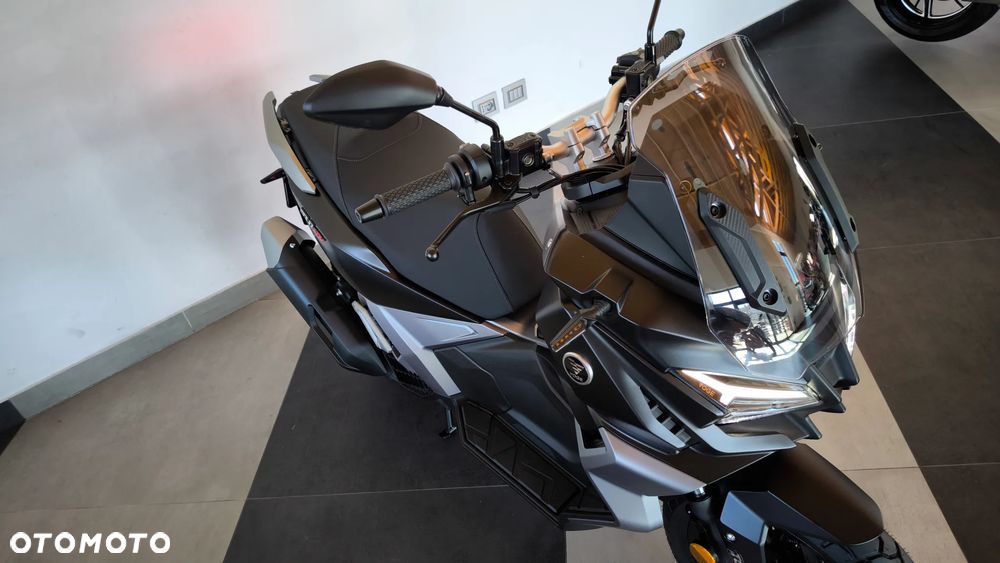 VOGE SR1 ADV - 12