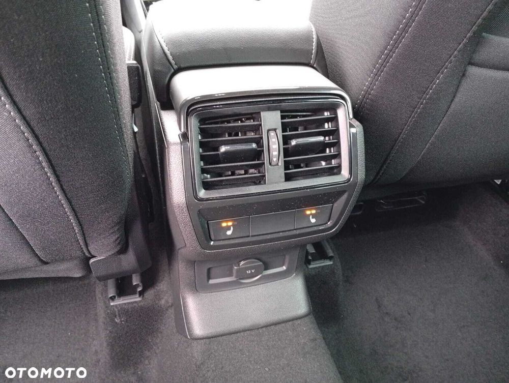 Skoda Karoq 1.5 TSI ACT Sportline DSG - 19