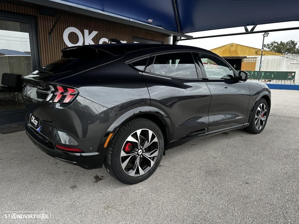 Ford Mustang Mach-E 75.7 kWh Premium AWD - 10