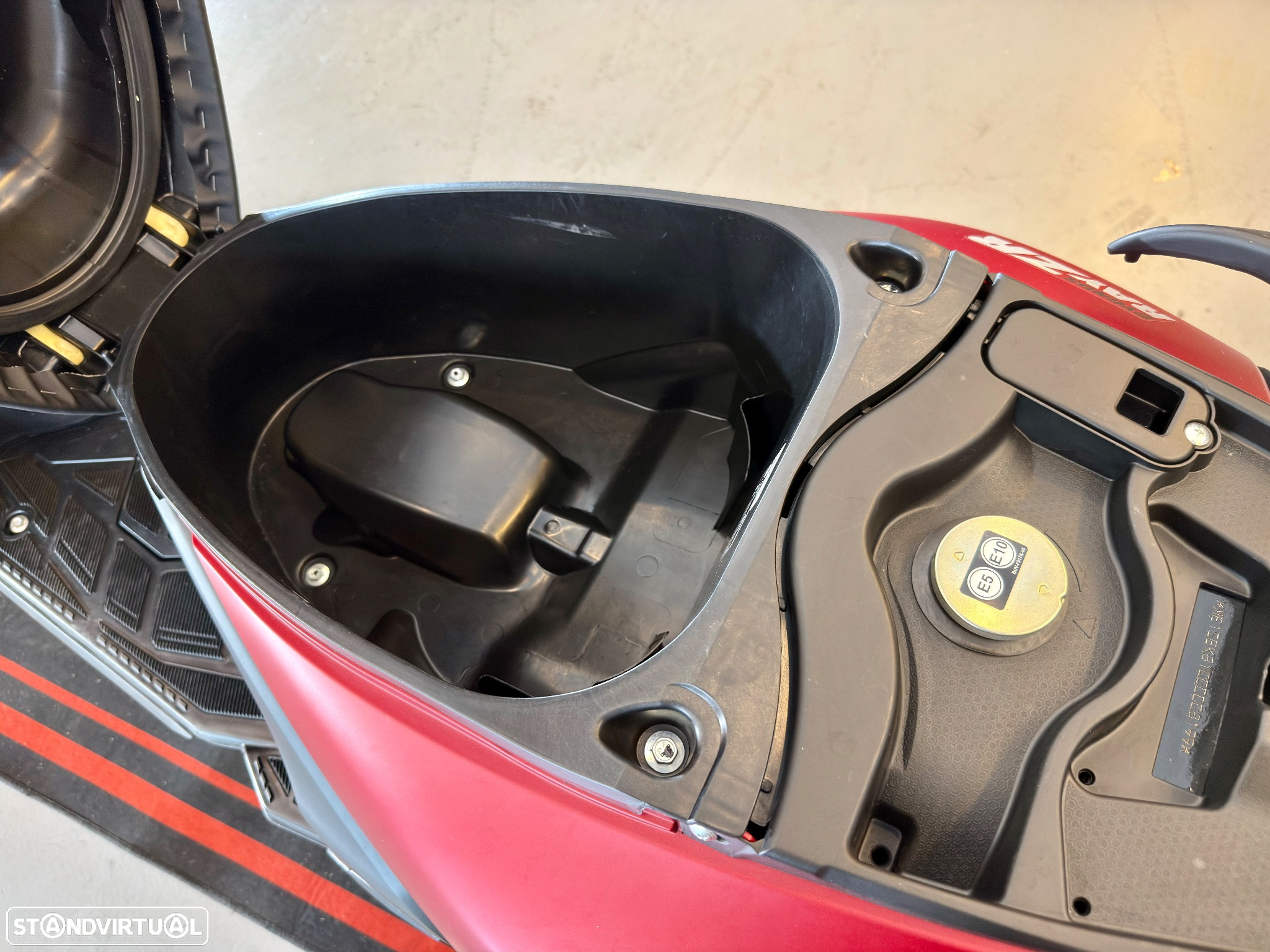 Yamaha RayZR - 11