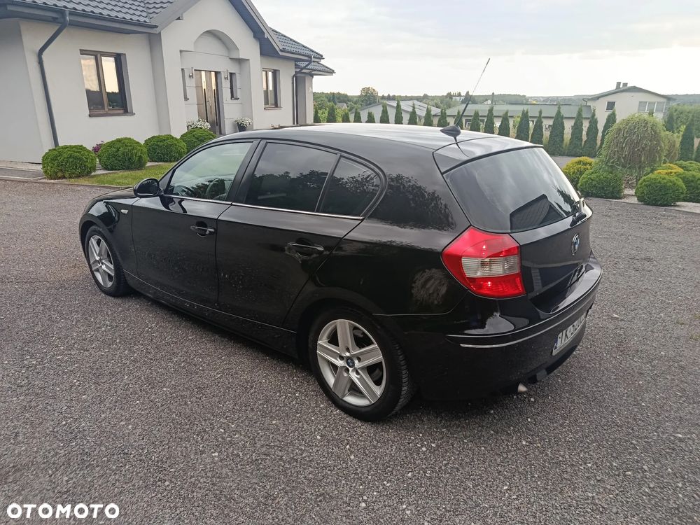 BMW Seria 1 118d - 12