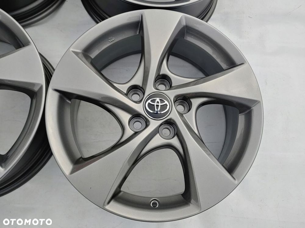 FELGI TOYOTA COROLLA E16 AURIS YARIS CROSS COROLLA CROSS 17 ORYGINAŁ - 3