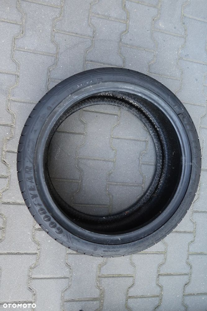 Opona Goodyear Eagle F1 245/35R18 - 3