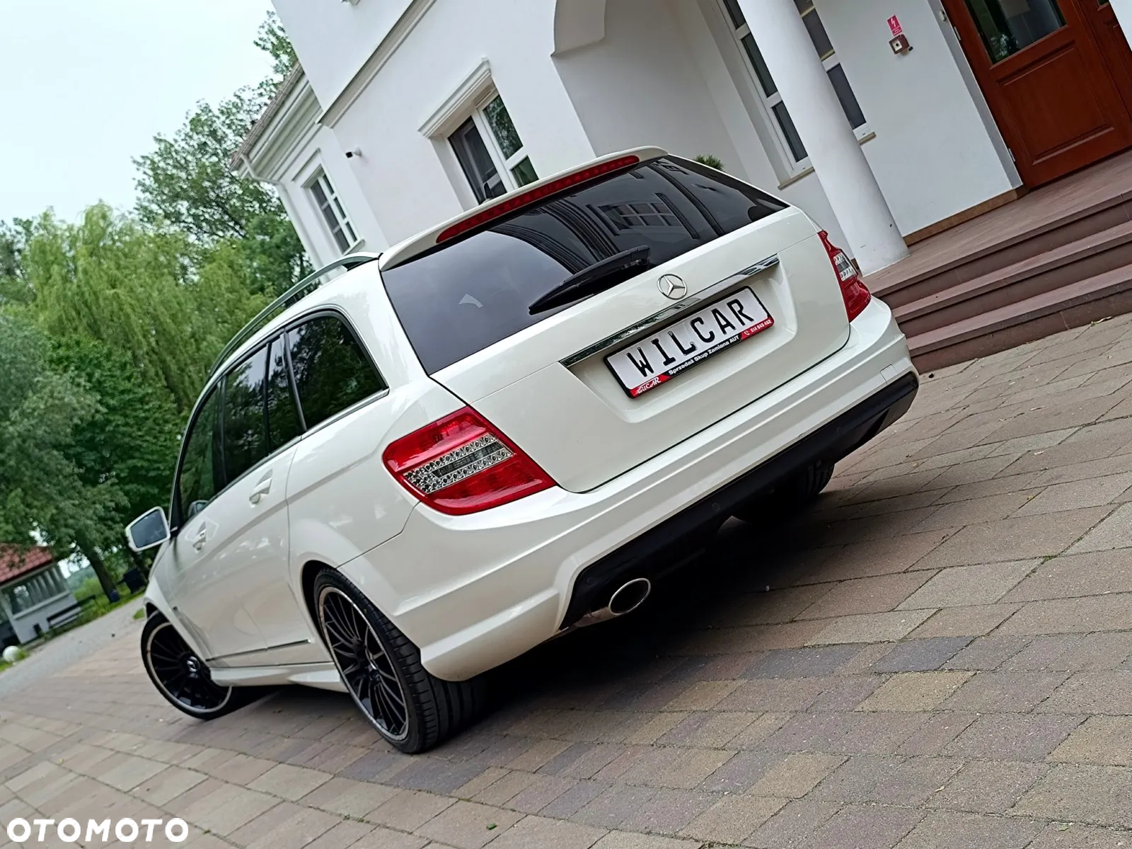 Mercedes-Benz Klasa C 220 (BlueTEC) d BlueEFFICIENCY Edition 7G-TRONIC AMG Line - 7