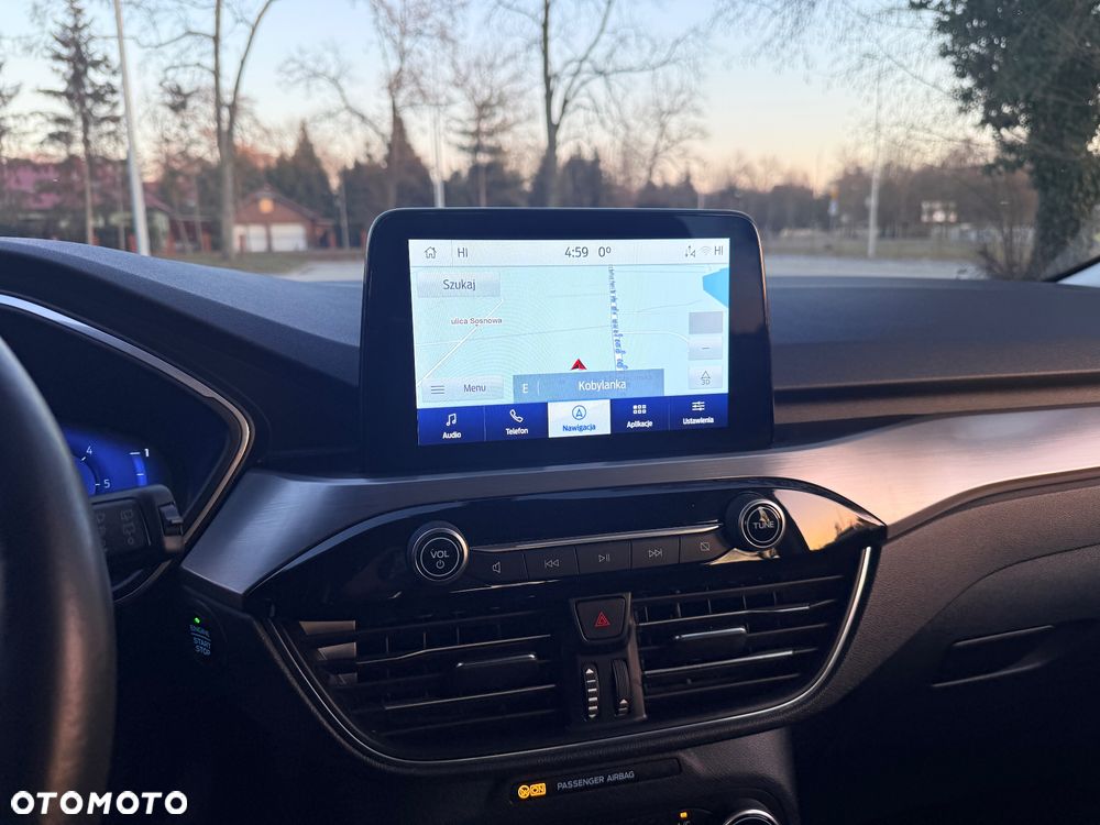 Ford Kuga 1.5 EcoBlue TITANIUM - 6