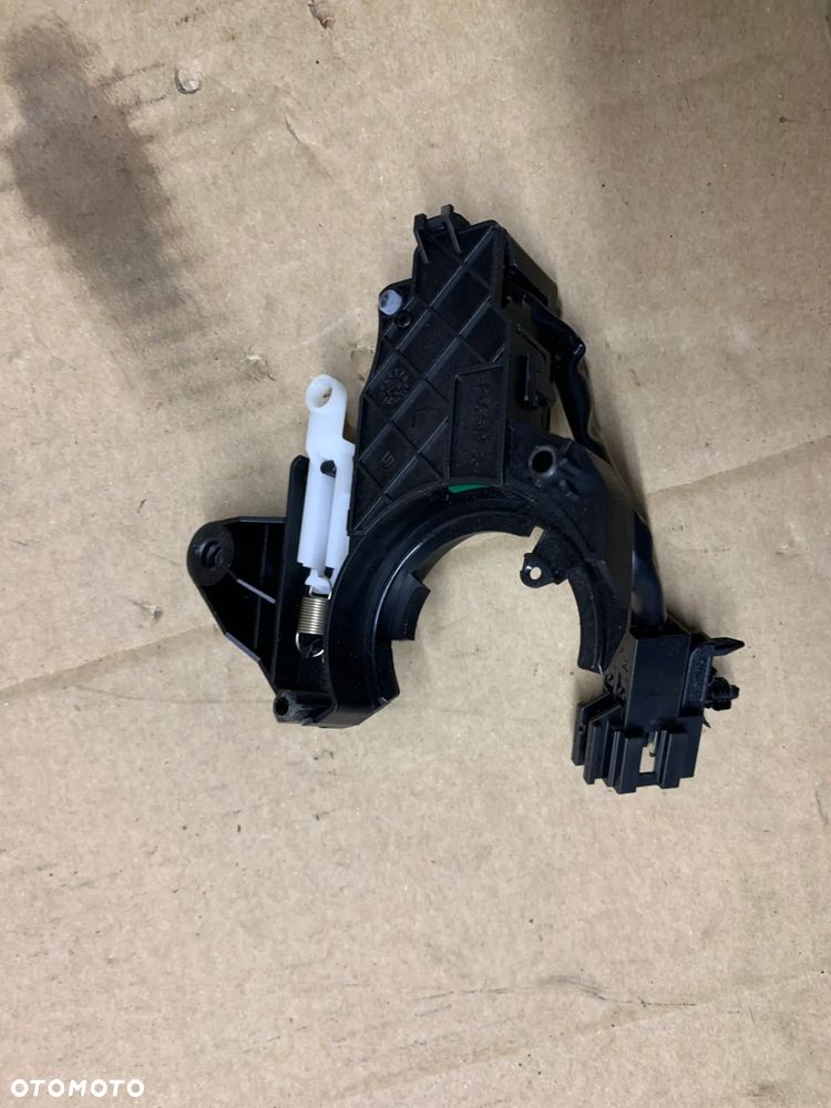 Czujnik moduł blokada fotela kierowcy Mercedes W207 A2048702151 - 3