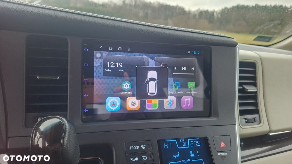 Toyota Sienna 3.5 XLE AWD - 18