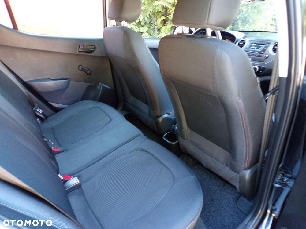 Hyundai i10 - 24