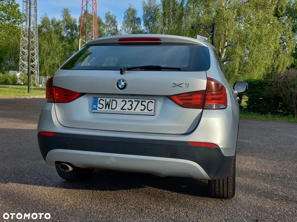 BMW X1 sDrive18d xLine - 2