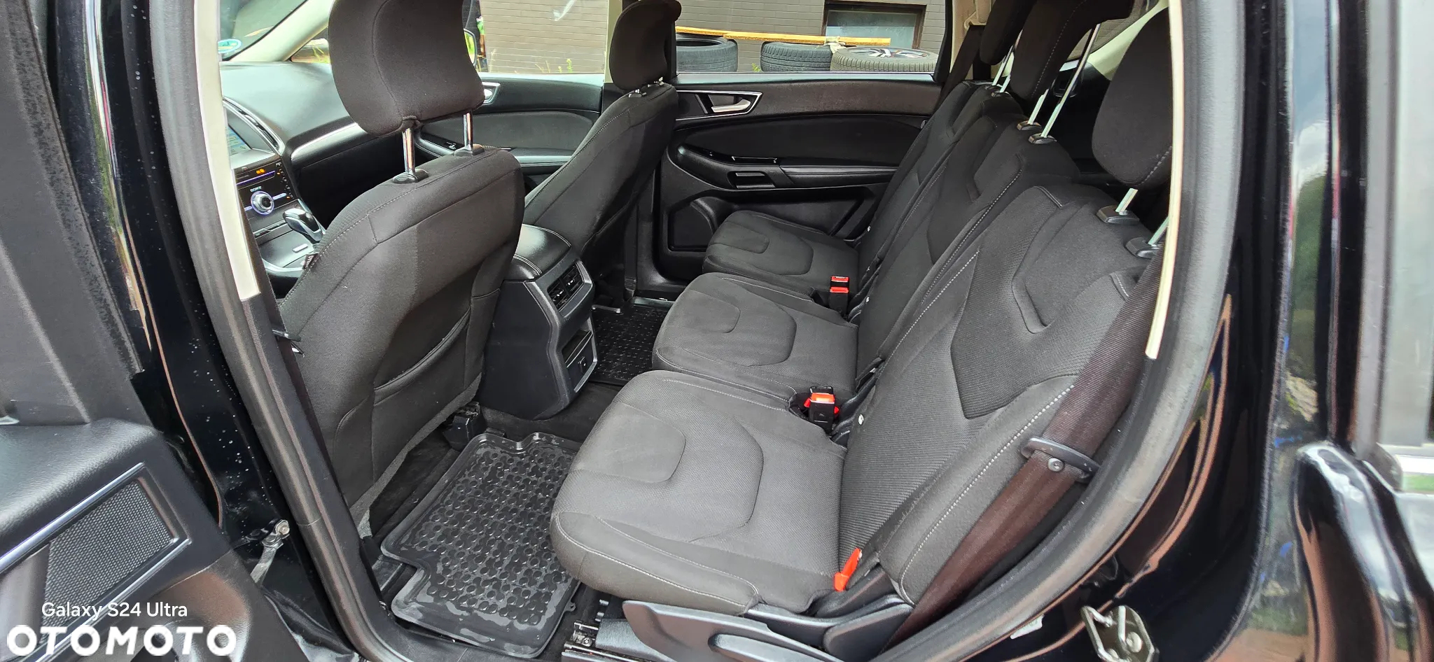 Ford S-Max - 10