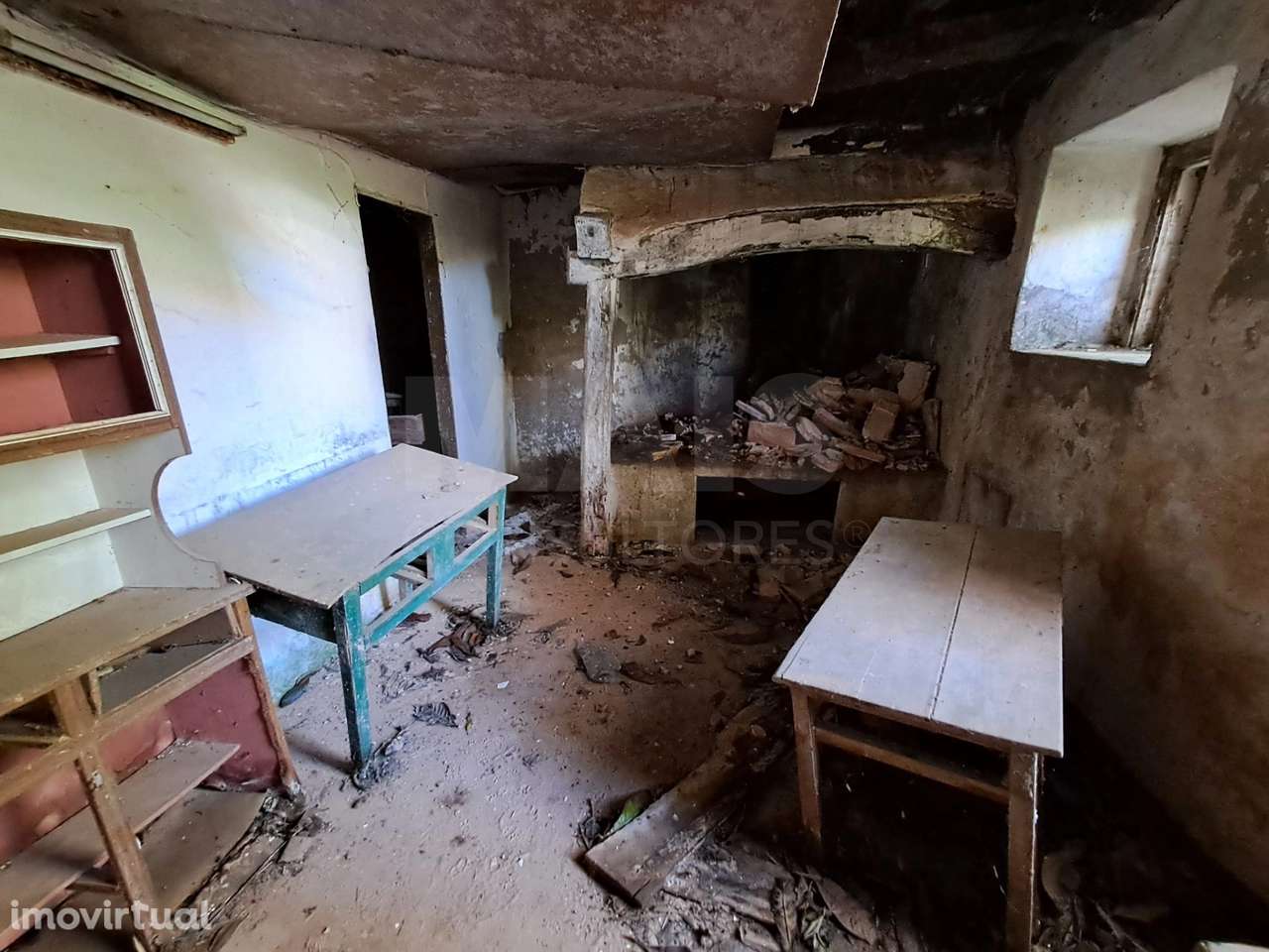 Moradia para remodelar em lote de terreno c/ 520m2 - Grande imagem: 2/13