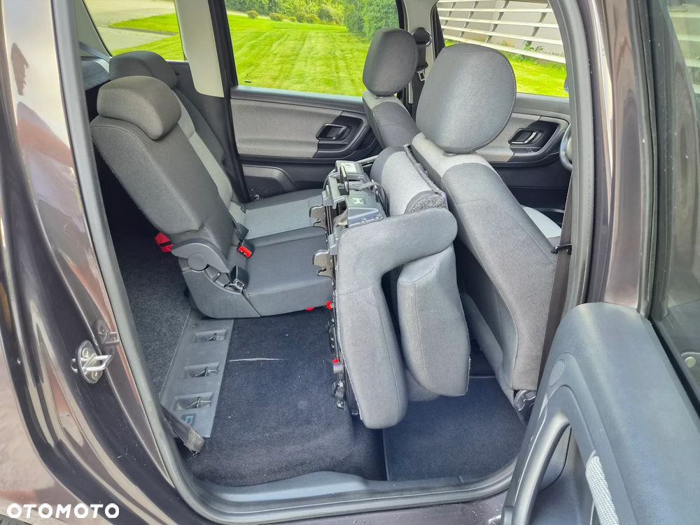 Skoda Roomster 1.4 16V Elegance - 25